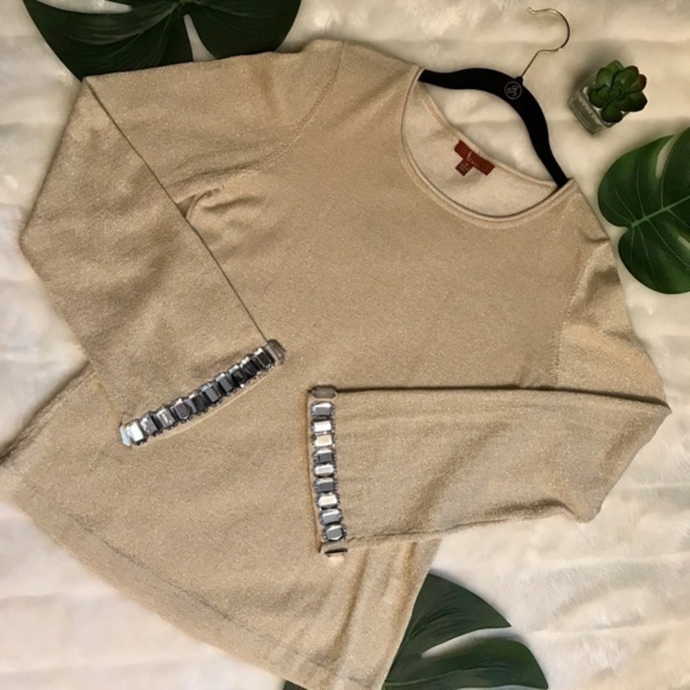 Sparkily Gold Lurex Sweater w/ jeweled sleeve